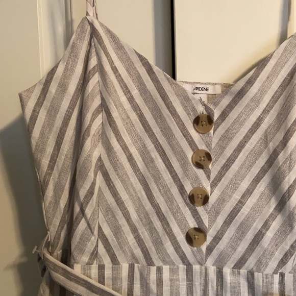 Striped thin strapped dress - Picture 2 of 5